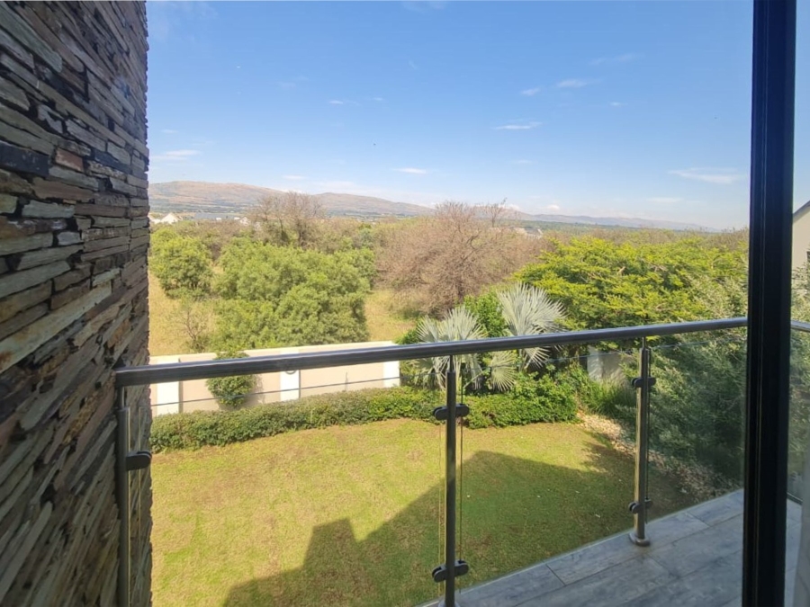 To Let 4 Bedroom Property for Rent in Leloko Lifestyle Estate North West